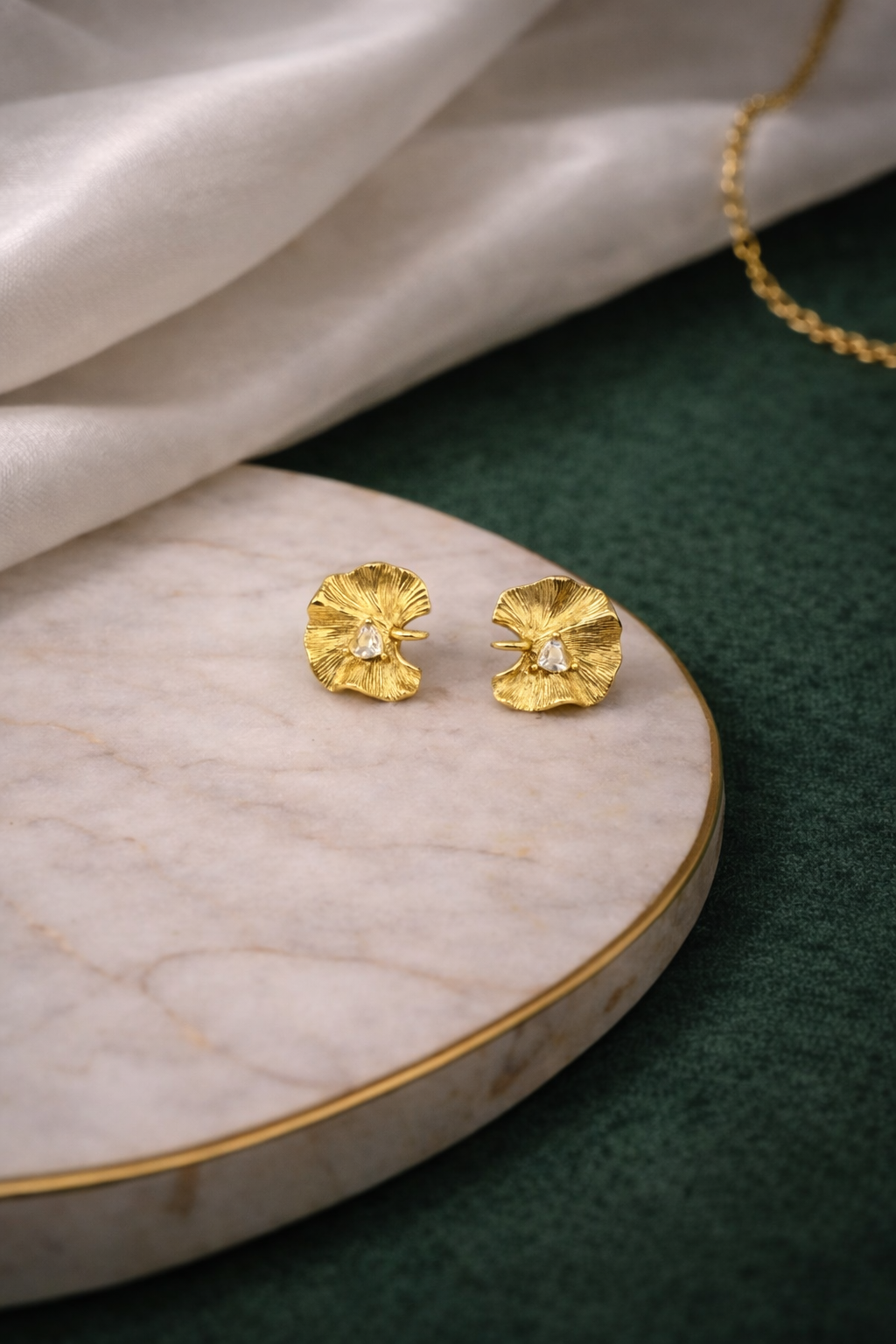 Ginkgo Glow Stud Earrings